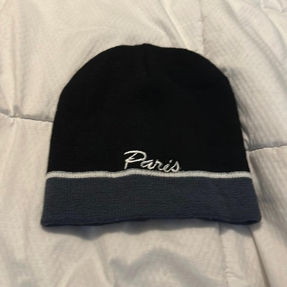 Paris Black White and Grey Beanie Size Small - Picture 1 of 2